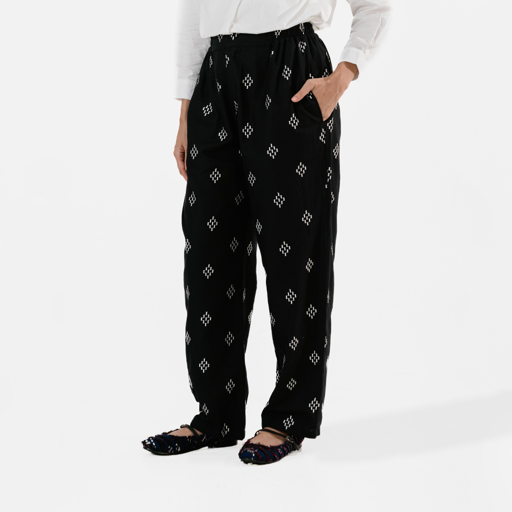 Dama Kara Arkana Embroidery Pants