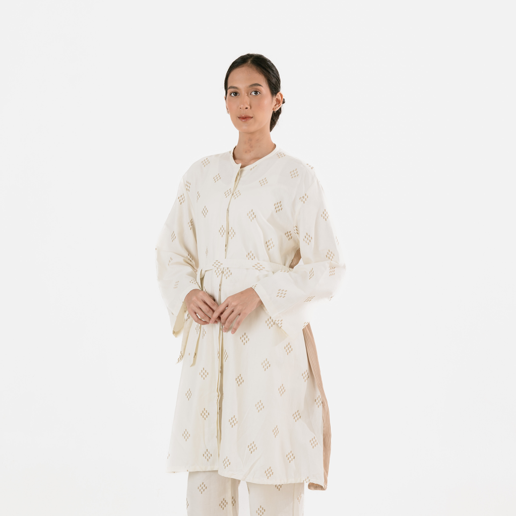 Dama Kara Arkana Embroidery Tunik