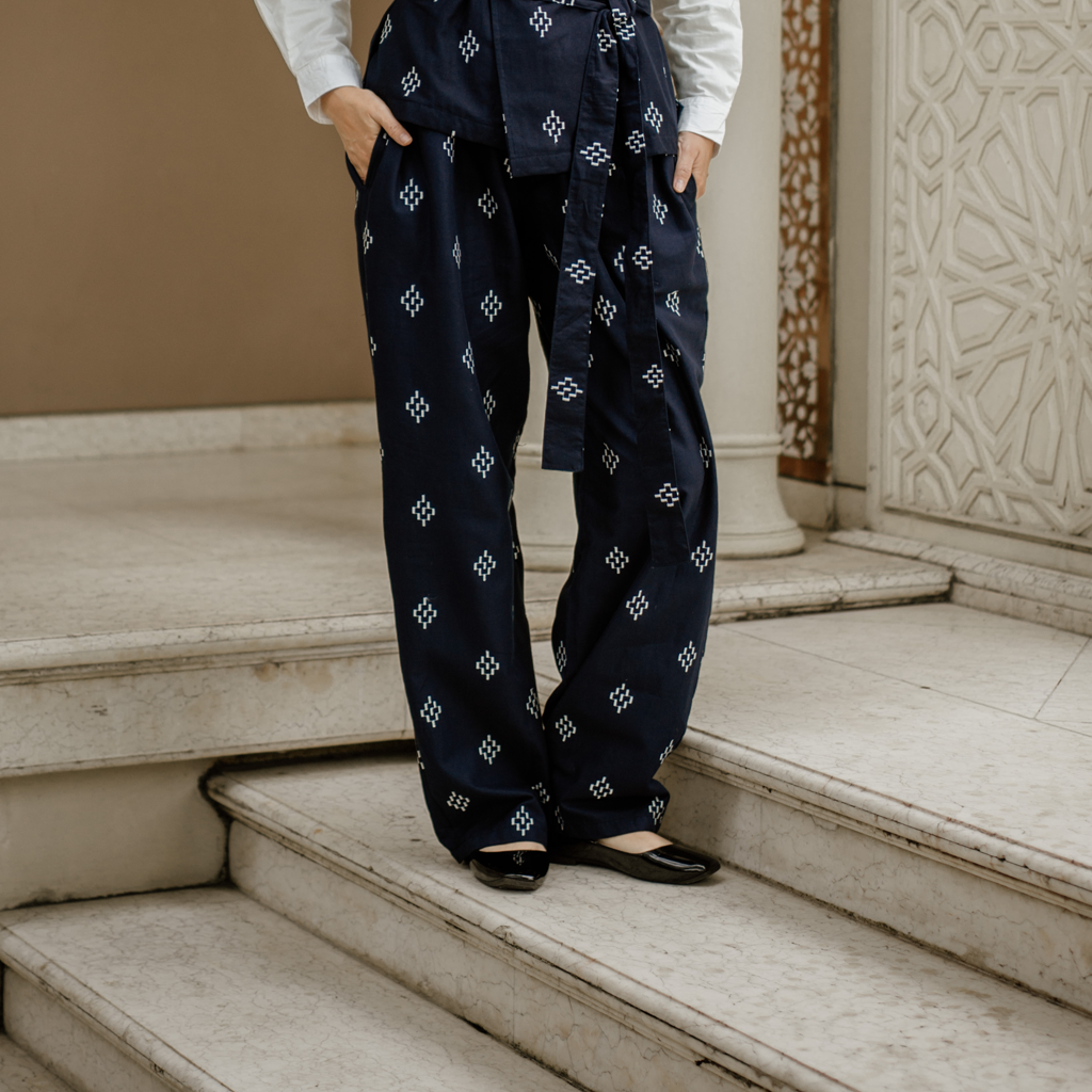 Dama Kara Arkana Embroidery Pants