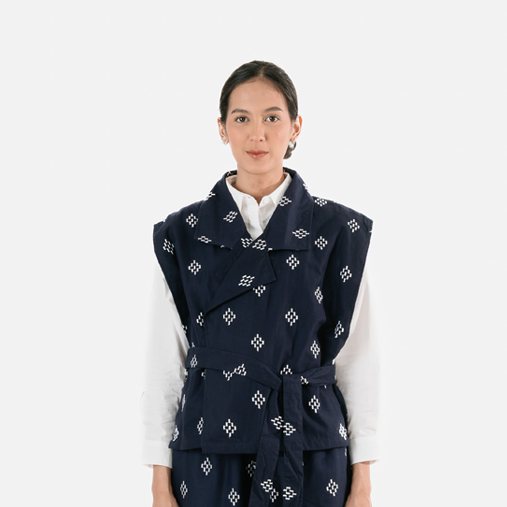 Dama Kara Arkana Embroidery Vest