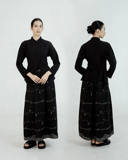 Image of Dama Kara Ranum Top Janggan