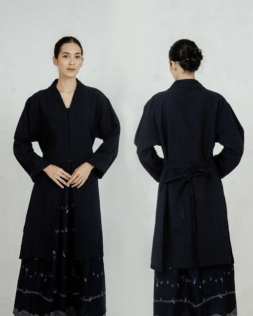 Image of Dama Kara Ranum Tunik