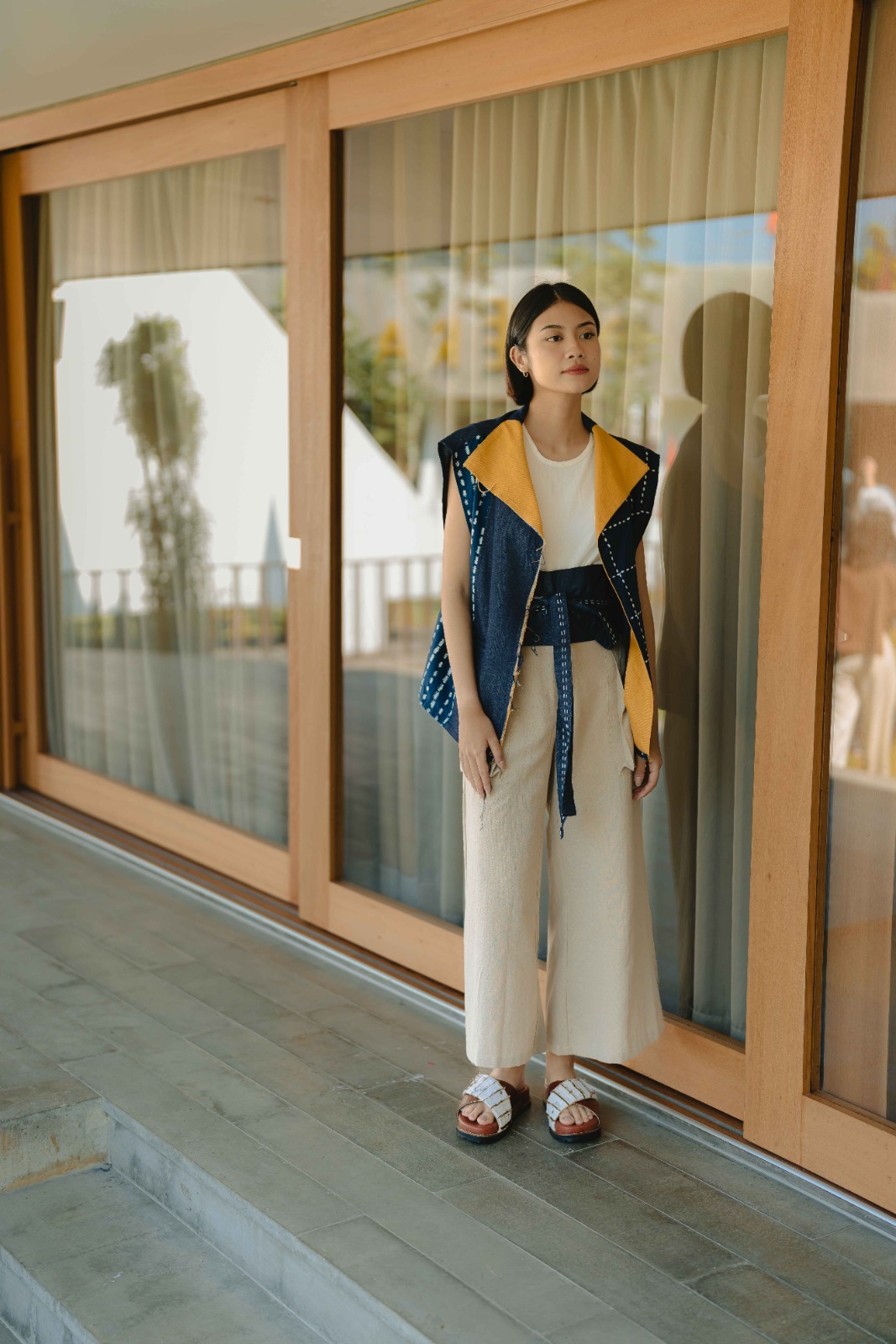 Dama Kara Lembayung Raw Vest 