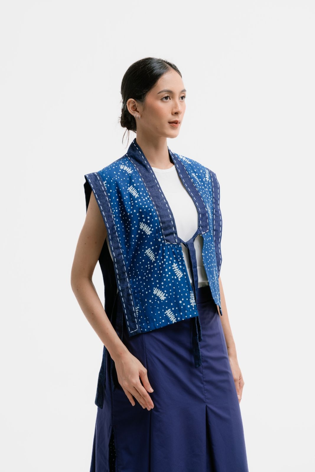 Dama Kara Harsa Crop Vest