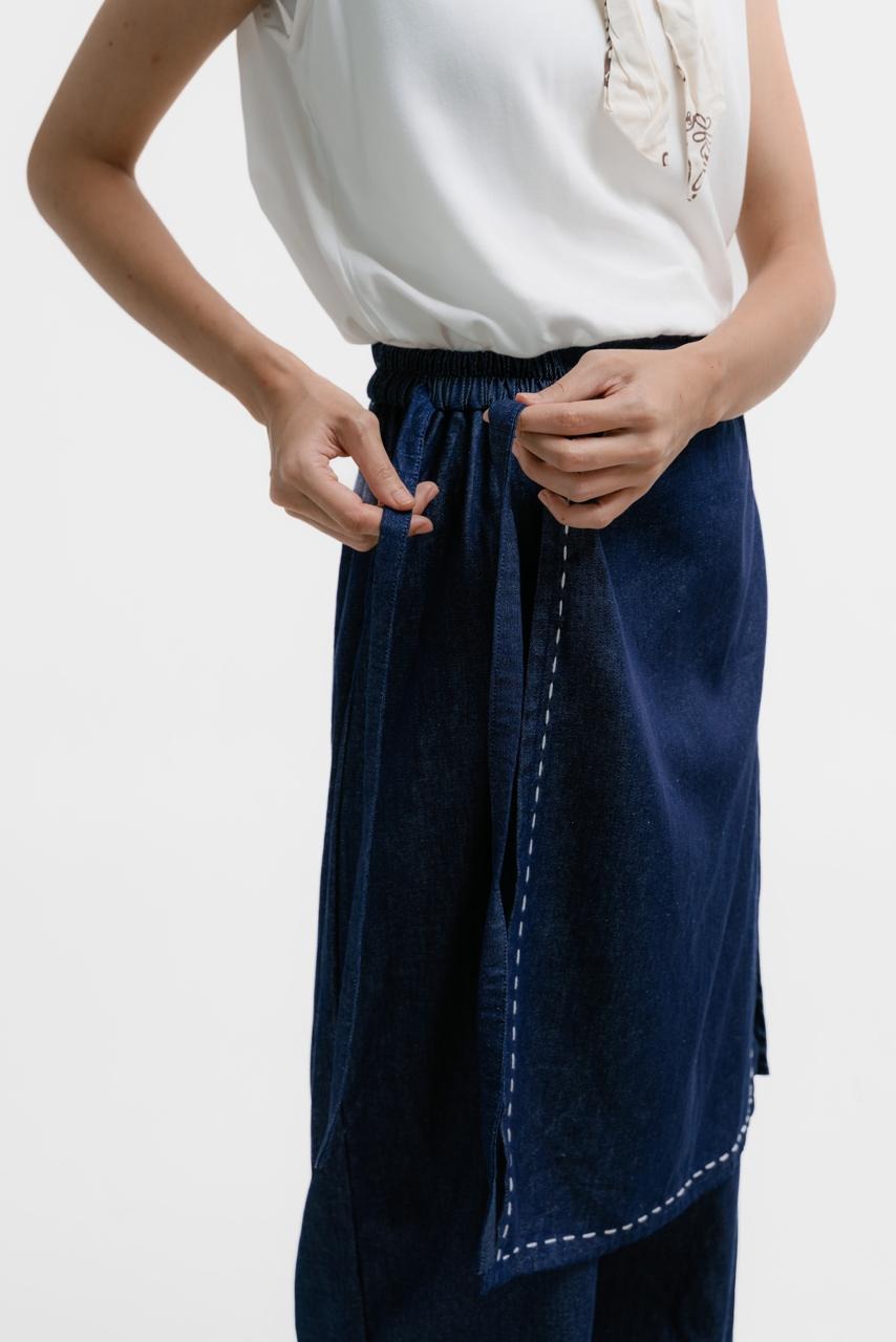 Dama Kara Basic Denim Sashiko Apron Pants