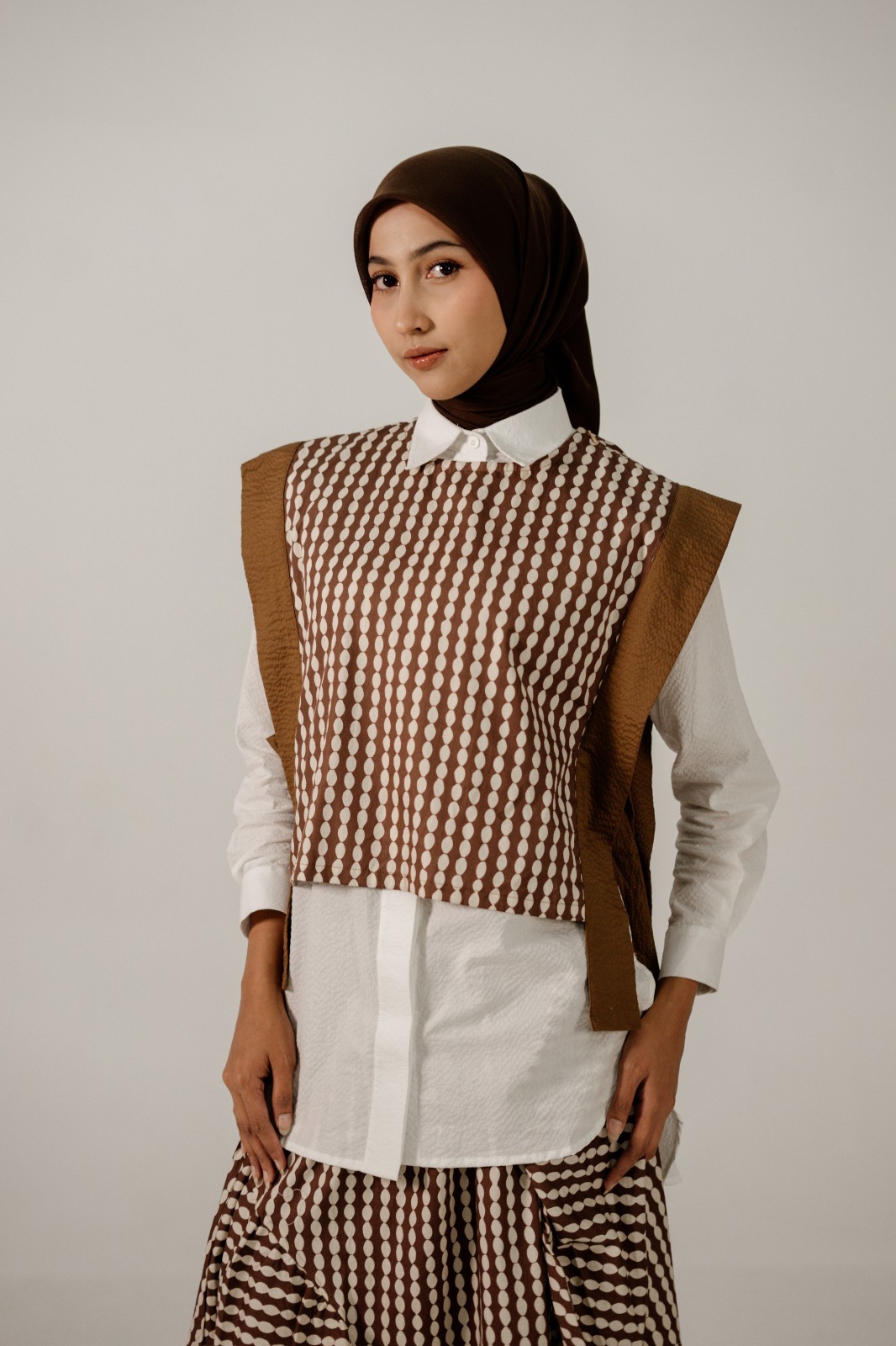 Dama Kara Setala Vest