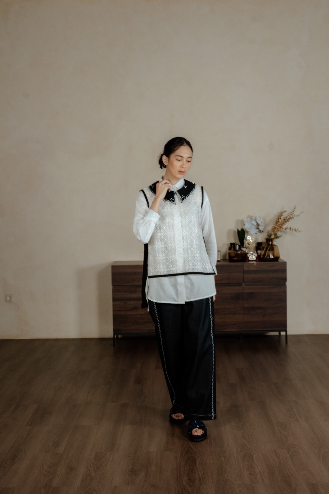 Dama Kara Basic Vest Collar Sashiko