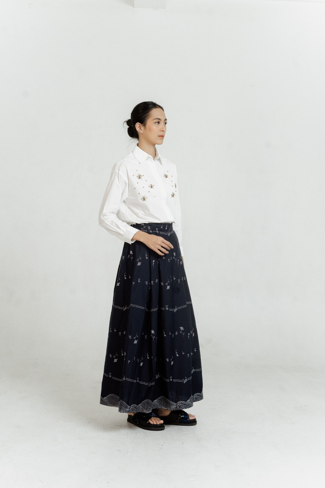 Dama Kara Kembali Skirt