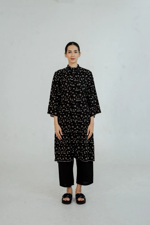 Image of Dama Kara Kusuma Tunik Longsleeve