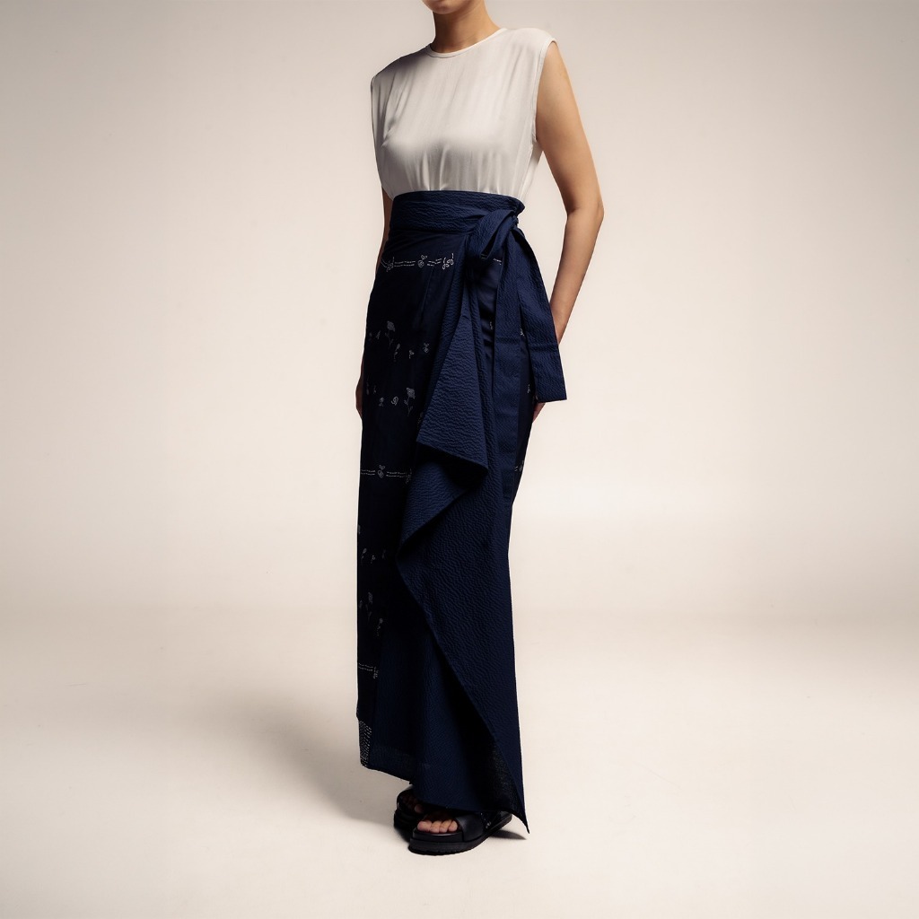 Dama Kara Kembali Wrap Skirt