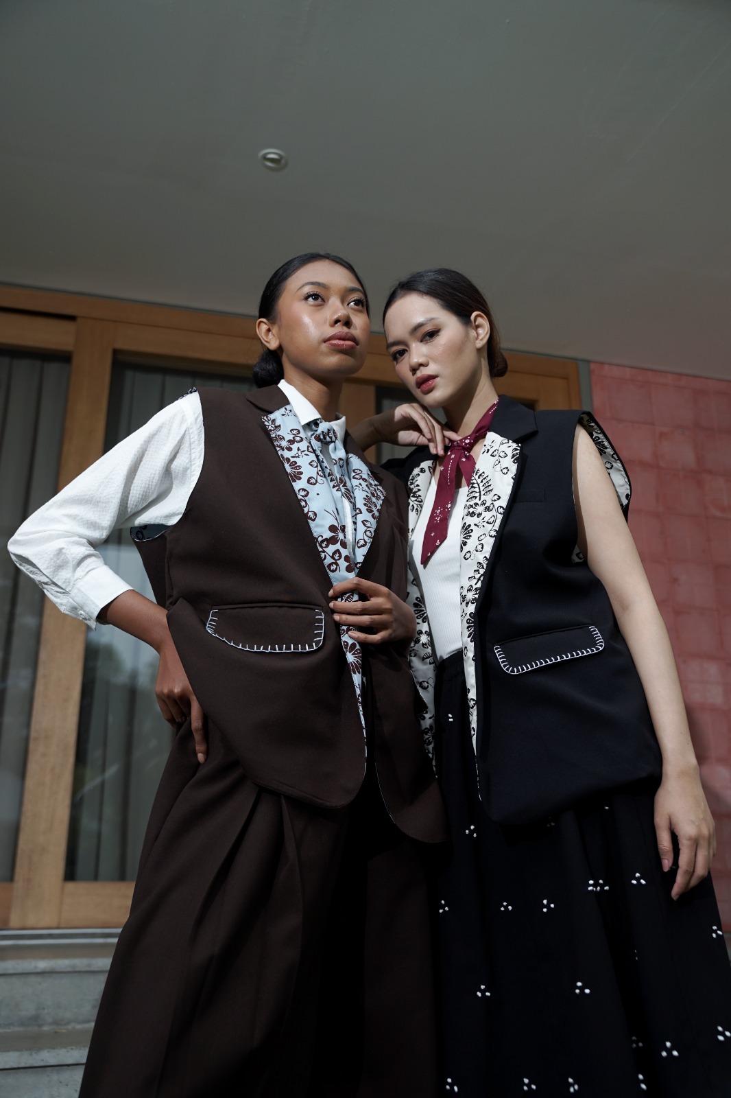 Dama Kara Arunika Two Ways Blazer