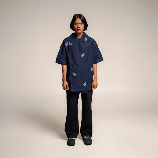 Image of Dama Kara Arunika Janggan Men Shirt