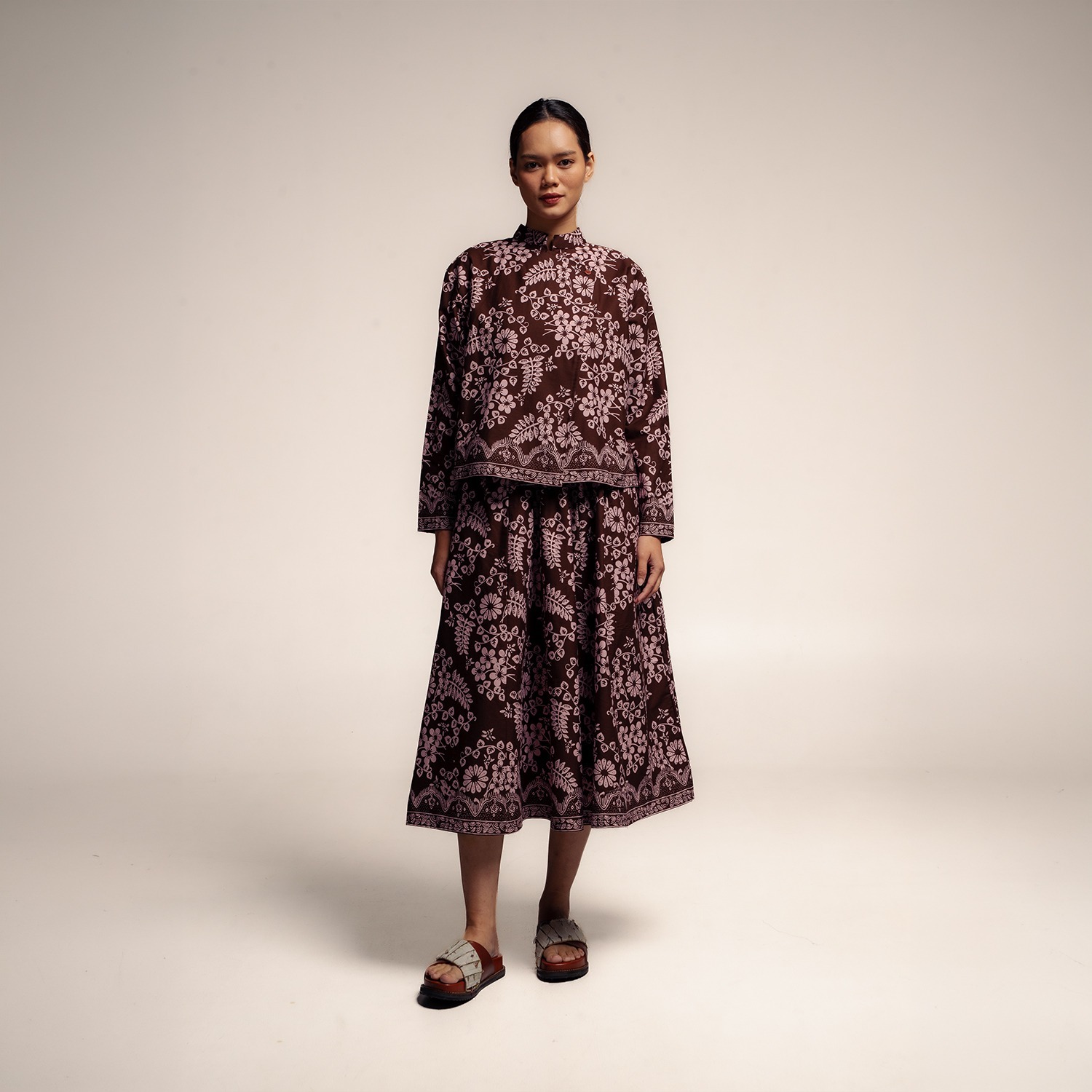 Dama Kara Arunika Janggan Women Shirt