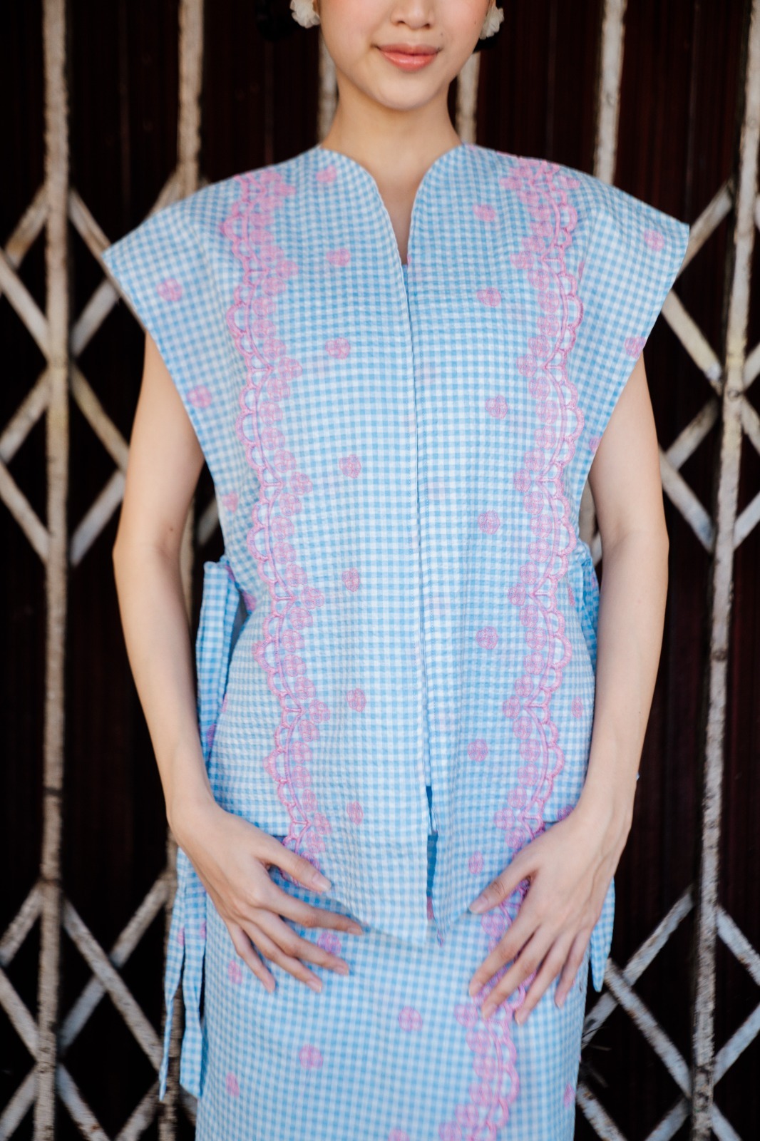 Dama Kara Ranggi Kebaya Vest