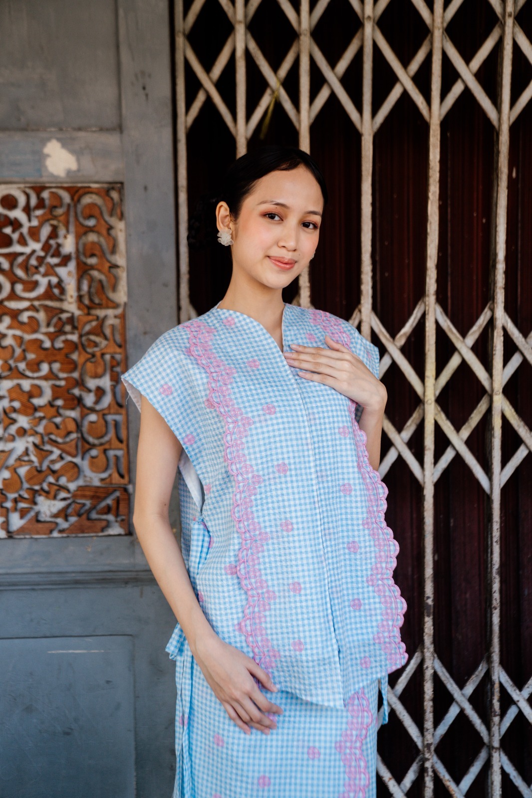 Dama Kara Ranggi Kebaya Vest