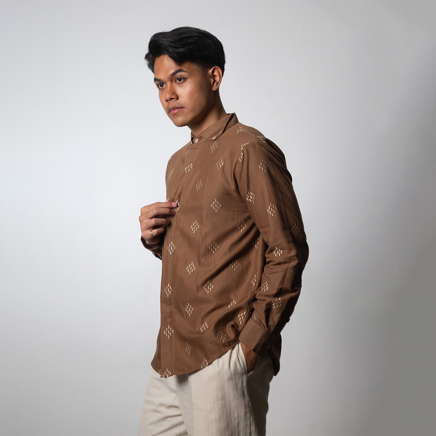 Dama Kara Arkana Embroidery Shirt 