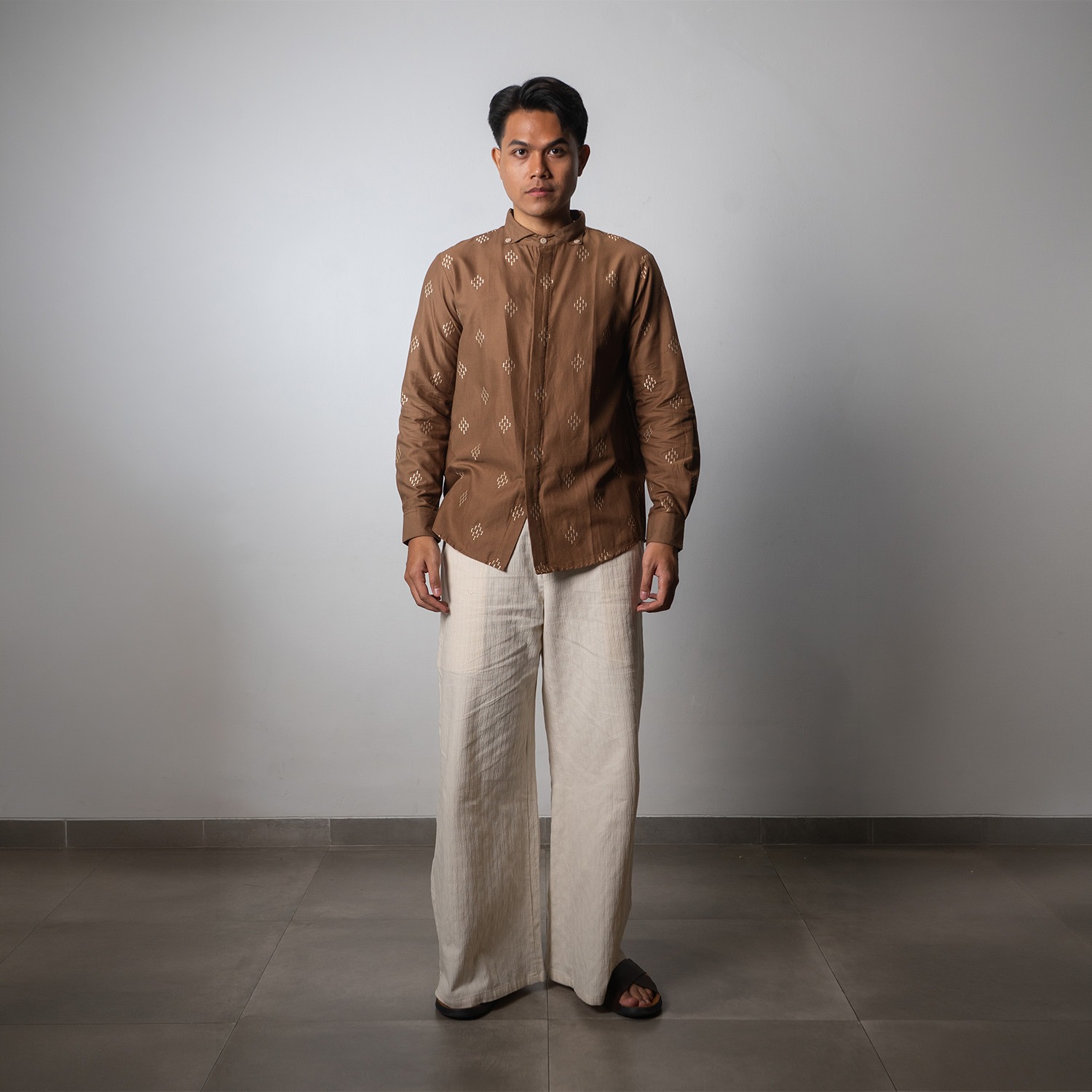 Dama Kara Arkana Embroidery Shirt 