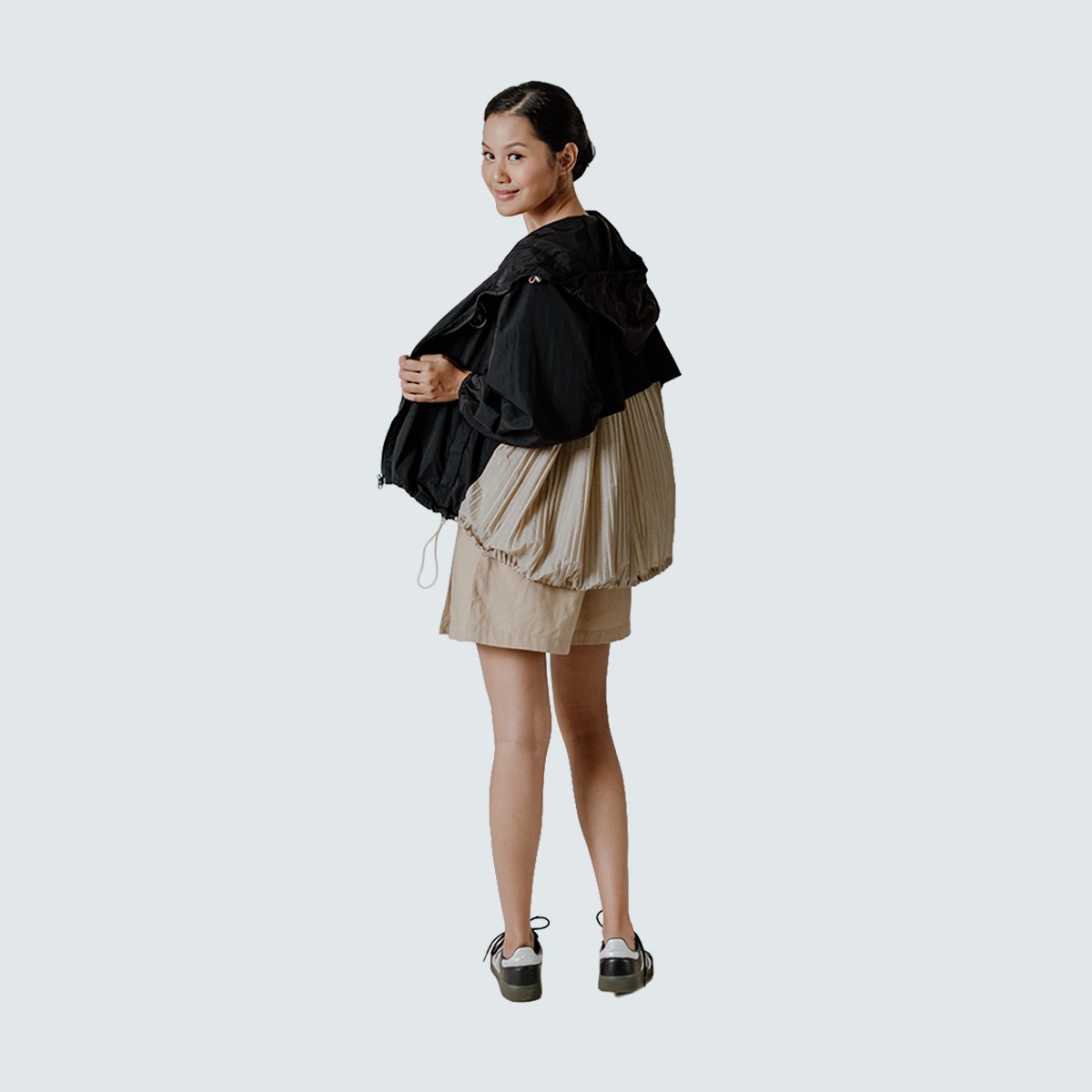 Dama Kara Basic Raglan Jacket Pleats