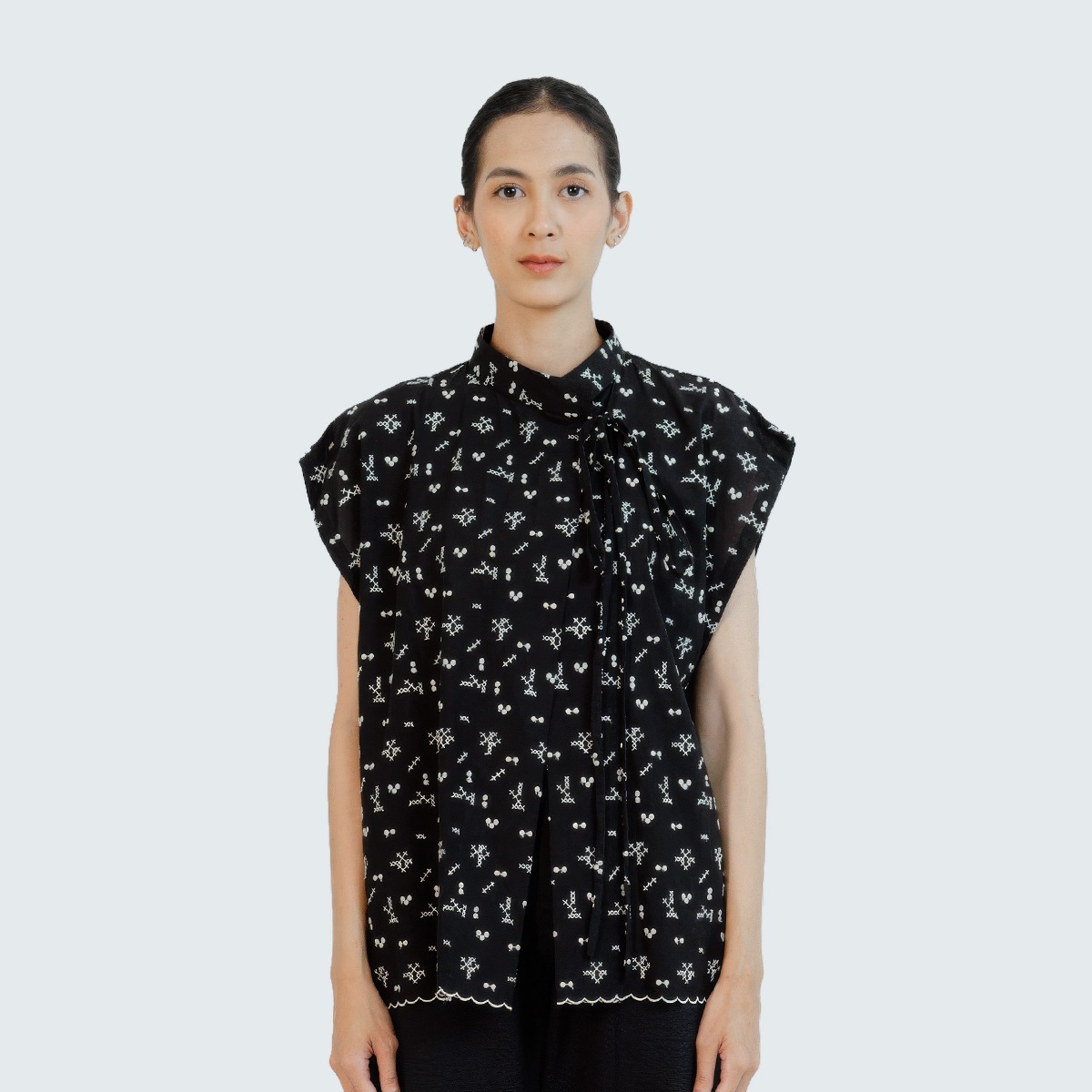 Dama Kara Kusuma Top Outer