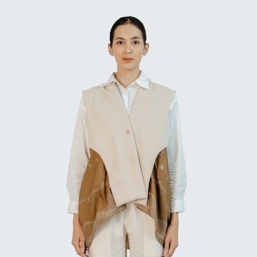 Dama Kara Kembali Outer