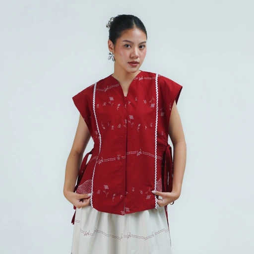 Dama Kara Kembali Vest Red