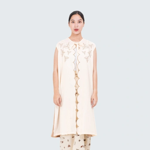 Dama Kara Kala Embroidery Outer Sleeveless Pleats