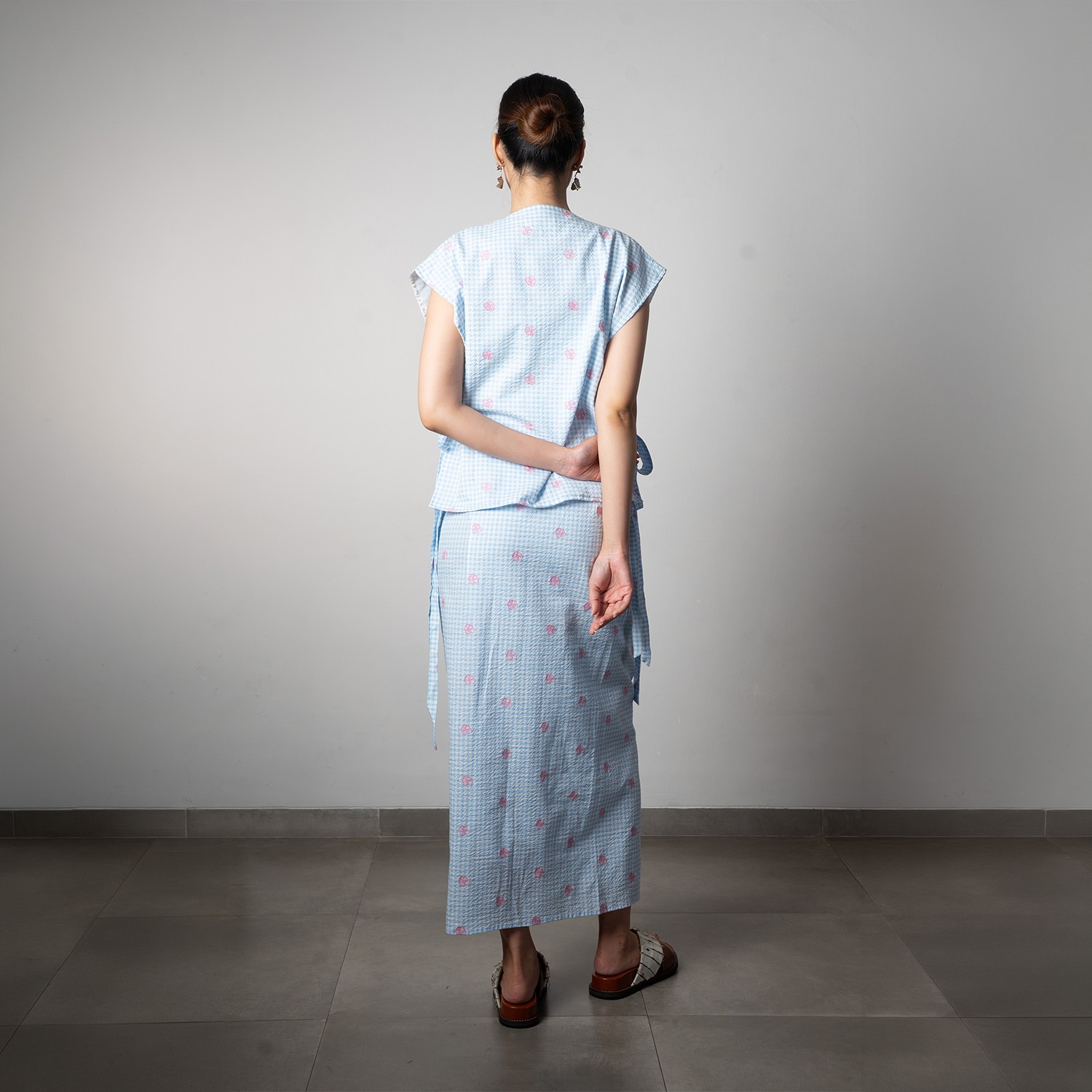 Dama Kara Ranggi Kebaya Vest