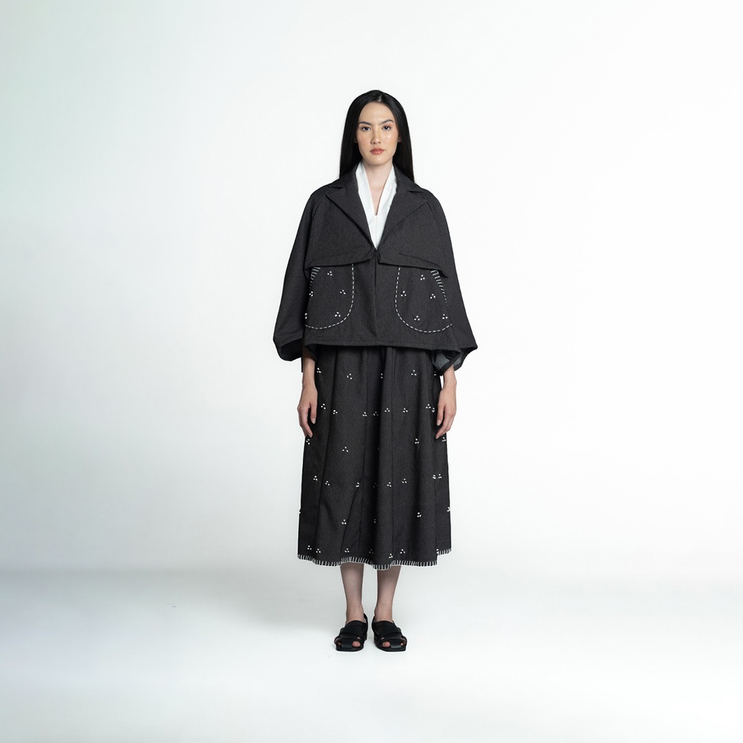 Dama Kara Rintik Boxy Outer