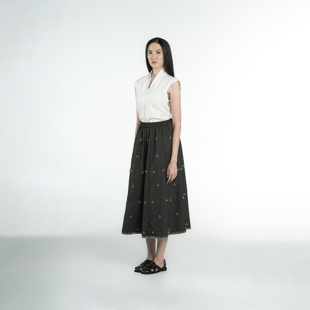 Dama Kara Rintik Sashiko Panel Skirt