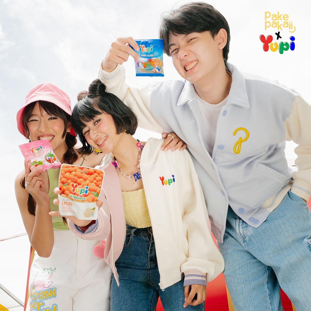 Yupi X PakePakaii Yupiland Hoodie