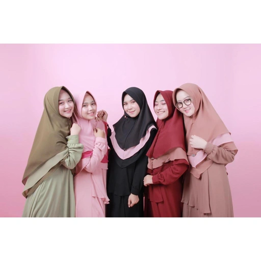 Kazami - Dress Anggun Mewah Simple Bahan Ceruty Babydoll Premium