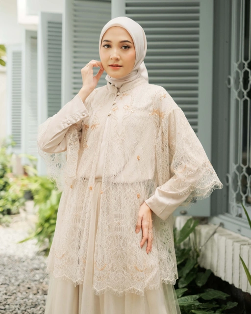 Image of Qanita Top - Beige