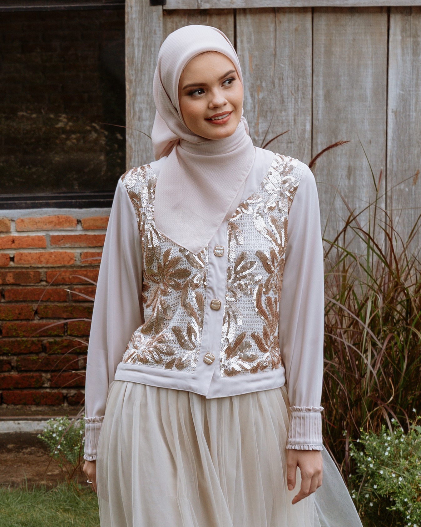 Inara Blouse - Beige