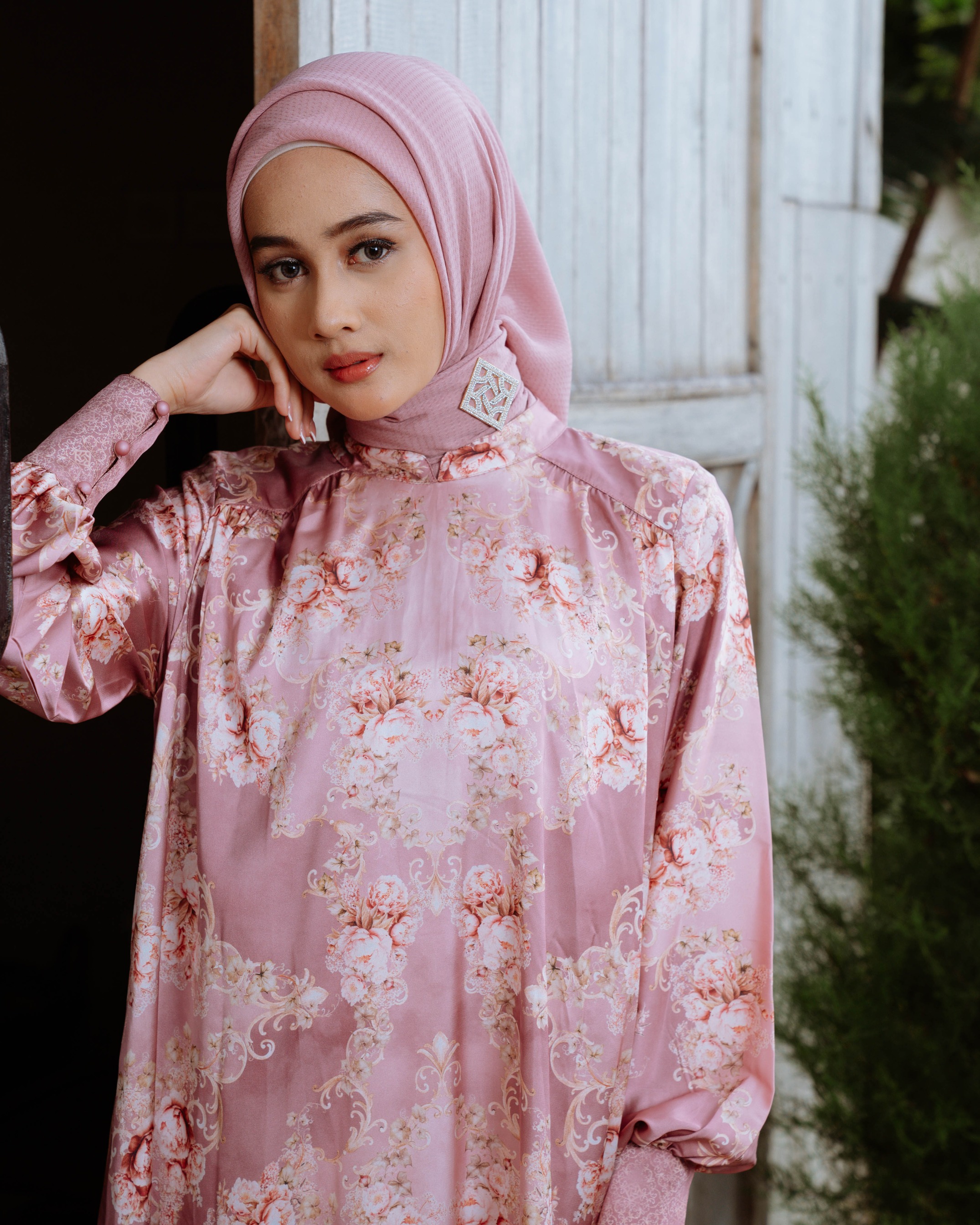 Julfia Dress - Framboise