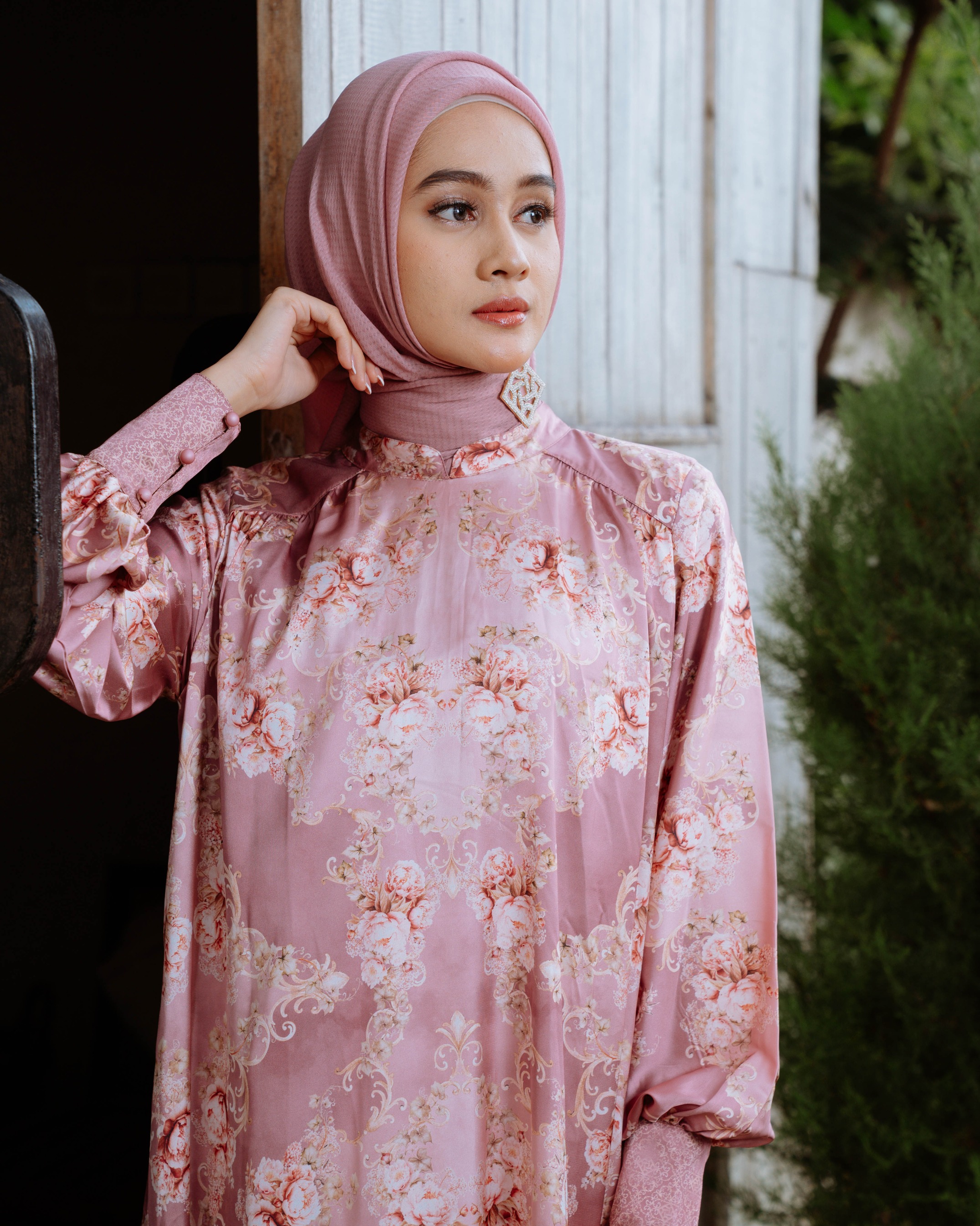 Julfia Dress - Framboise