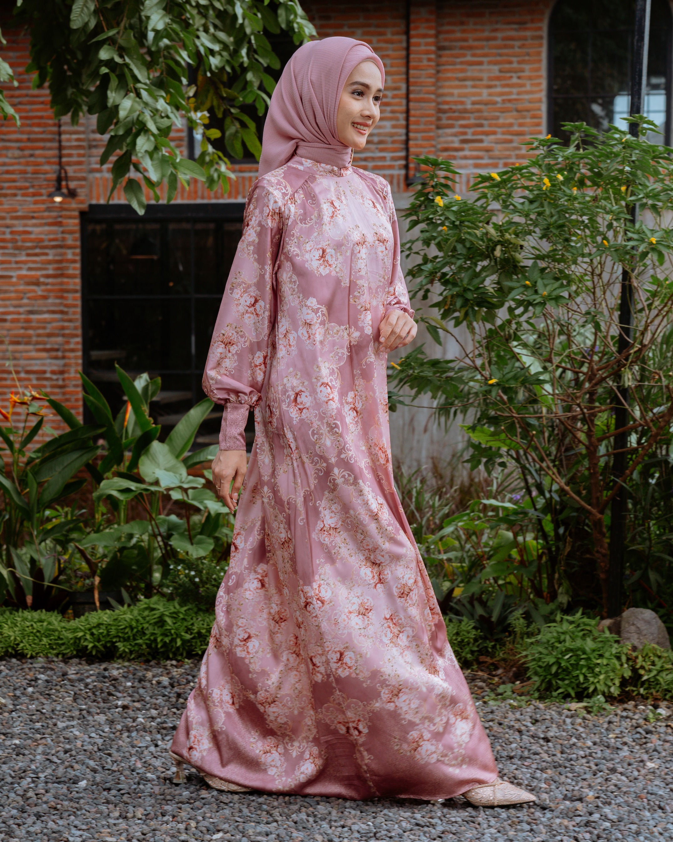 Julfia Dress - Framboise