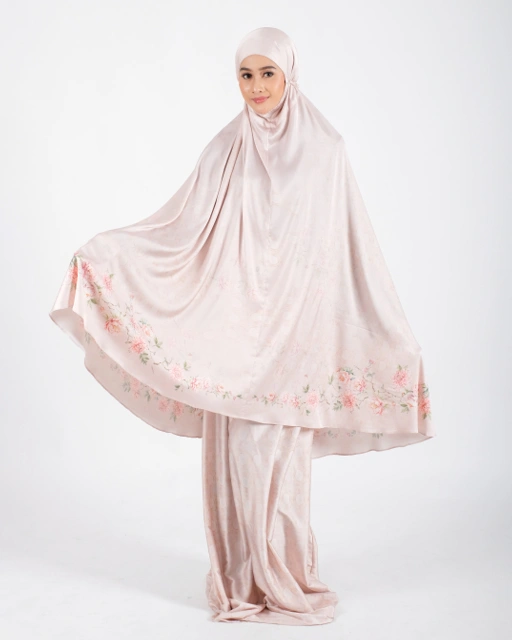 Image of Fukairaa Peach - Adult Prayer Robe