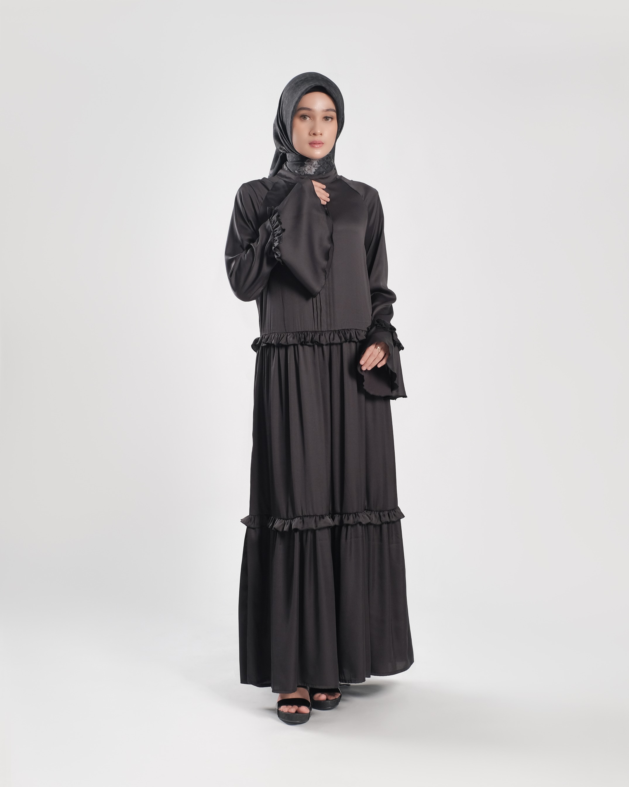 Alraisha Dress - Black