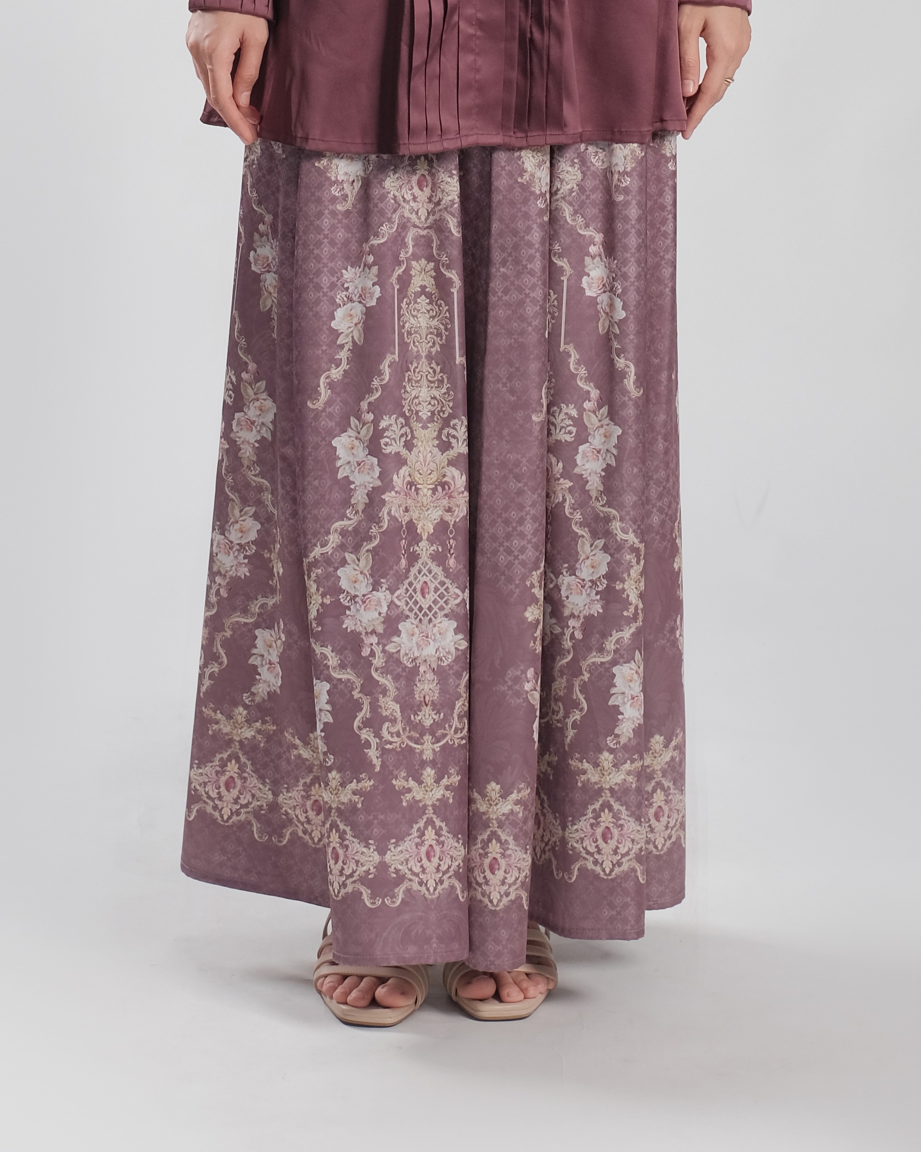 Azara Skirt - Maroon