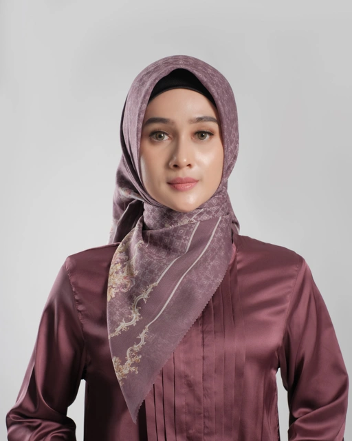 Gold E Jewel Scarf - Maroon