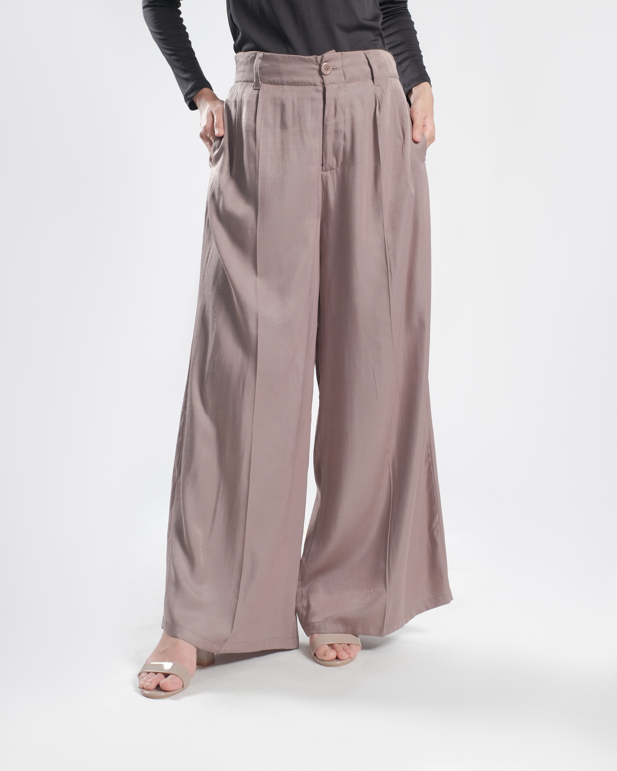 Alraisha Pant - Taupe