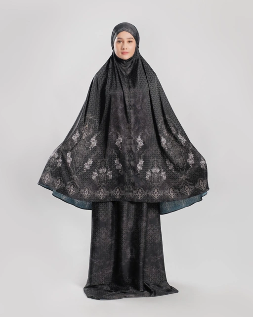 Gold E Jewel Black  - Adult Prayer Robe