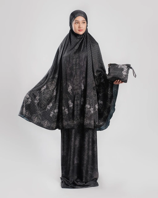 Gold E Jewel Black  - Adult Prayer Robe