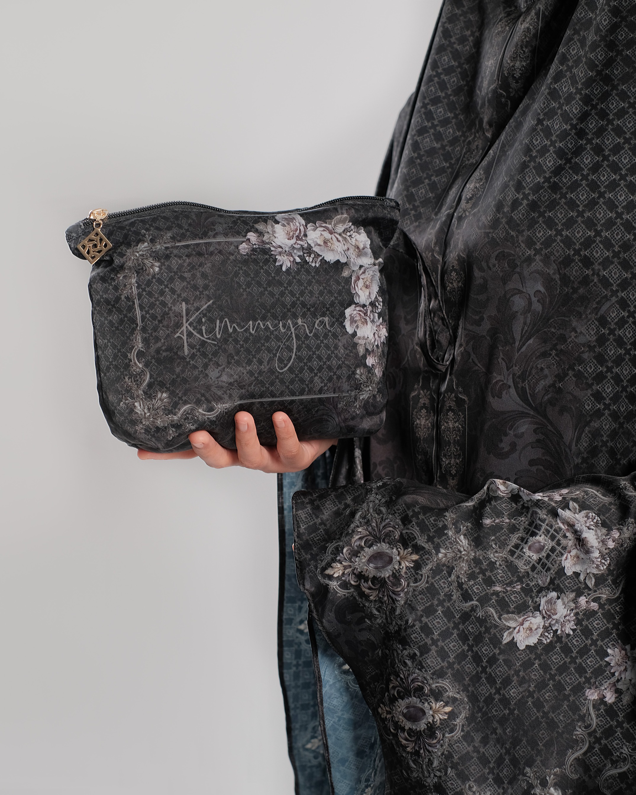 Gold E Jewel Black - Adult Prayer Robe