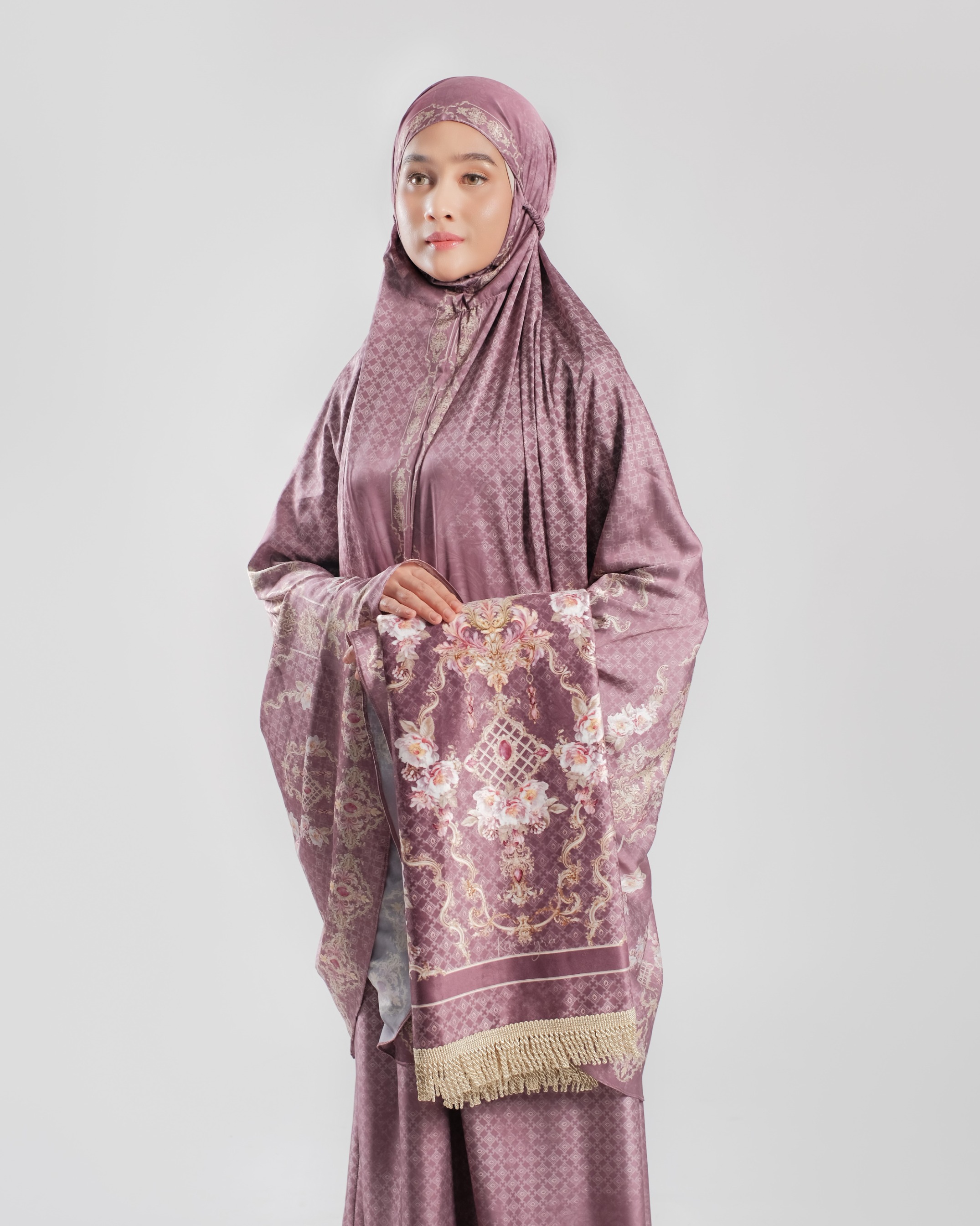 Gold E Jewel Maroon  - Adult Prayer Robe