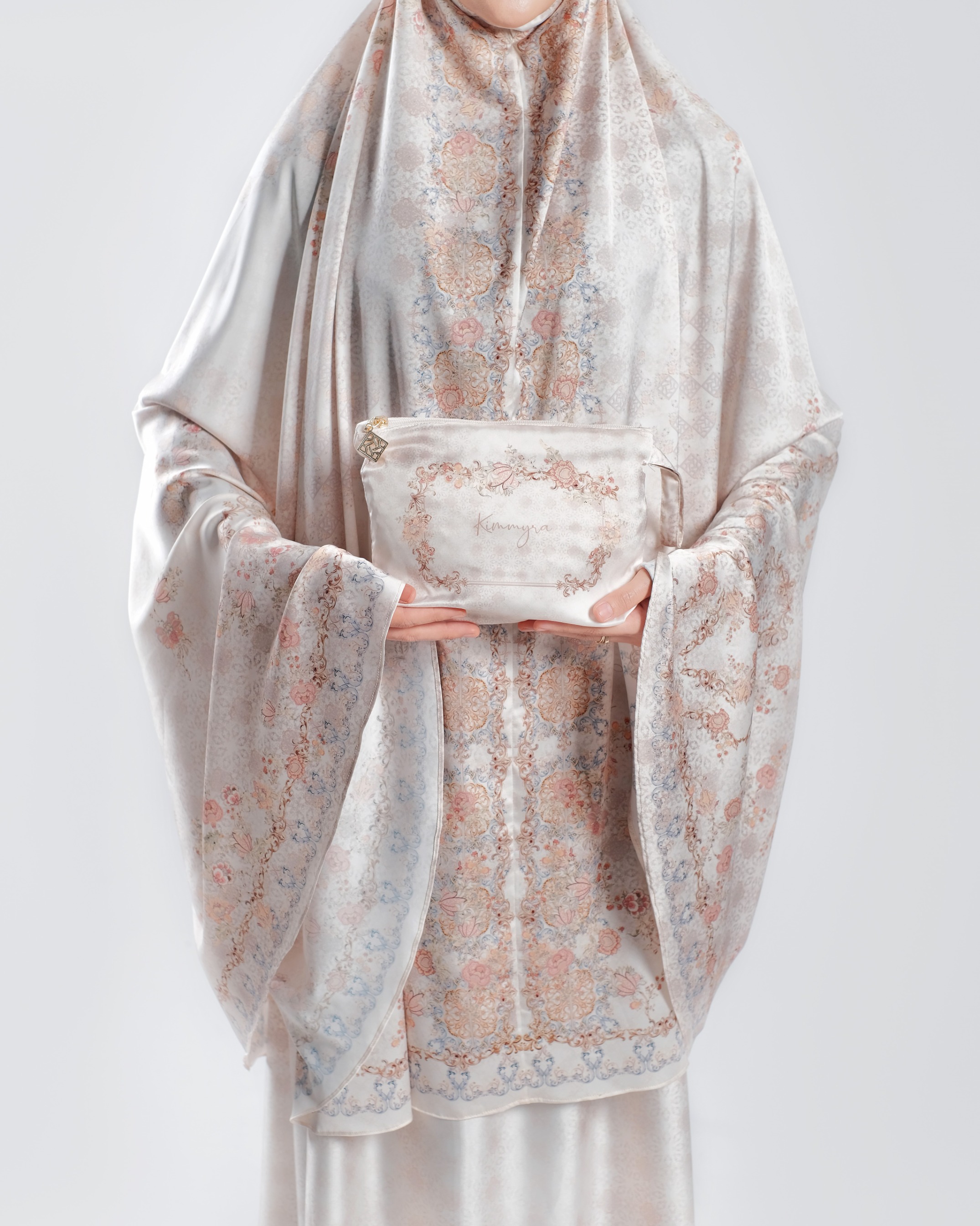Riri Ivory - Adult Prayer Robe