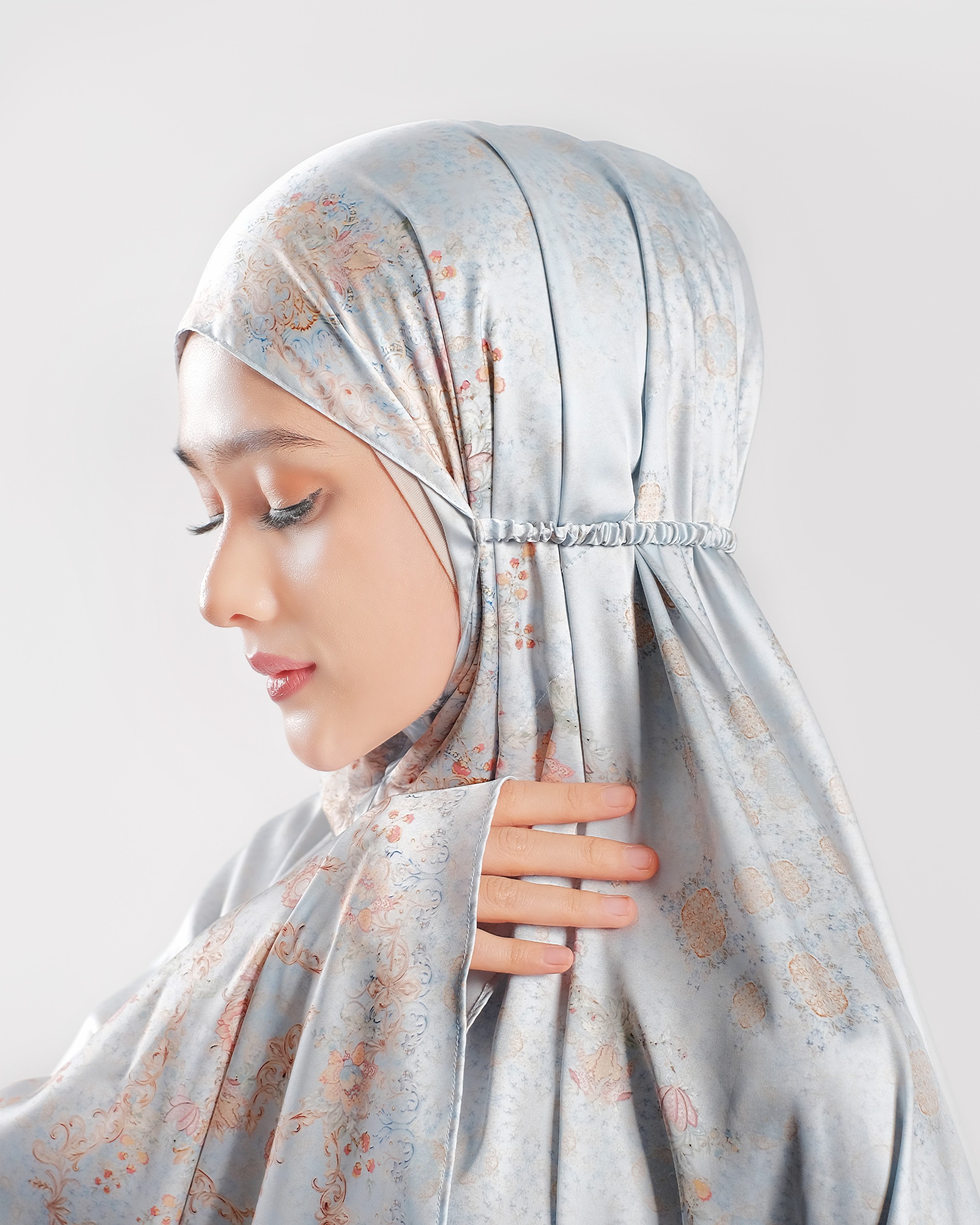Riri Blue - Adult Prayer Robe