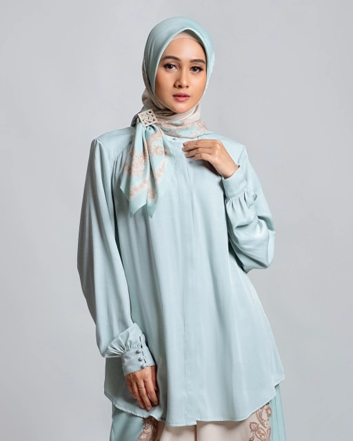 Image of Shofi Blouse Seafoam
