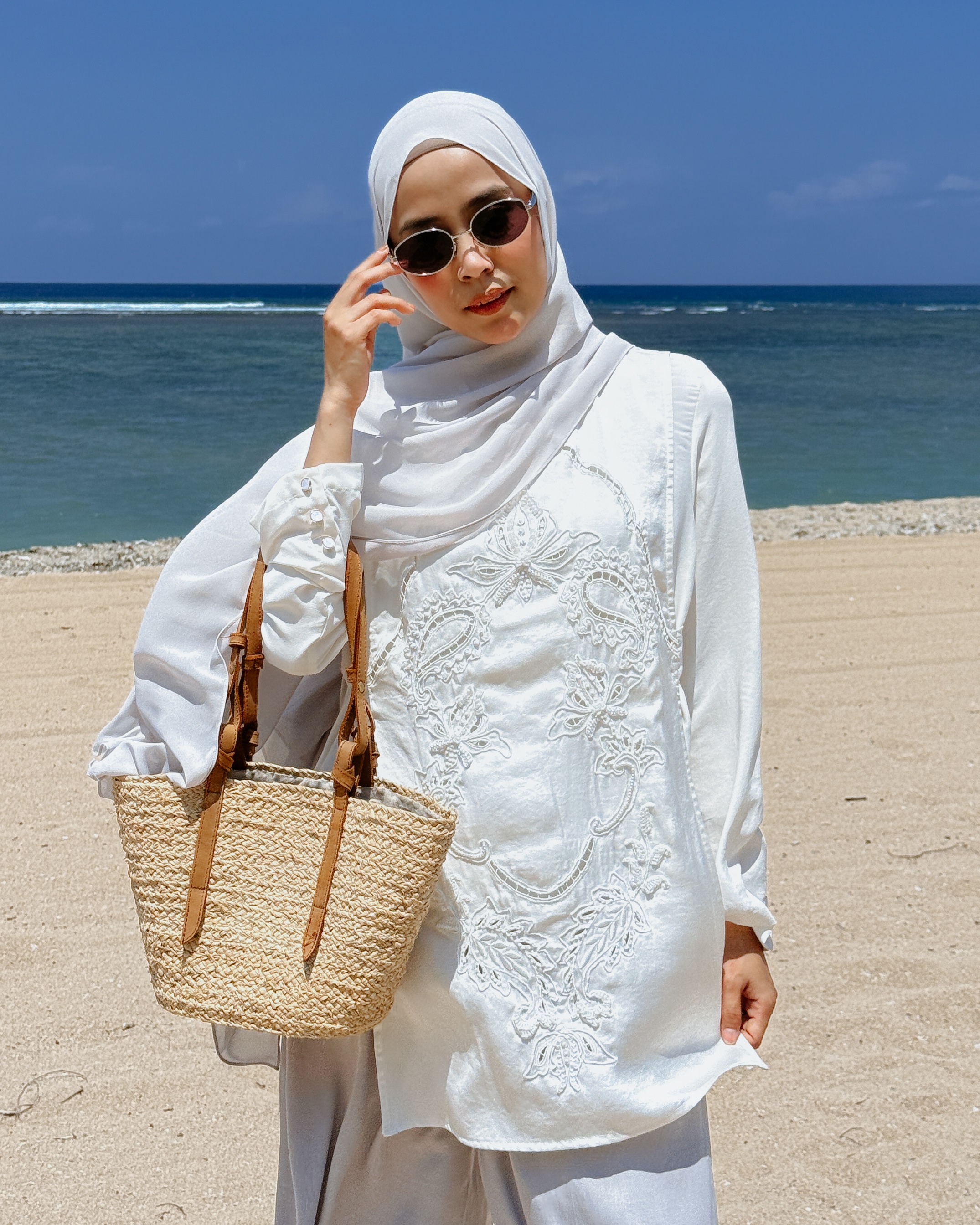 Elzahra Top