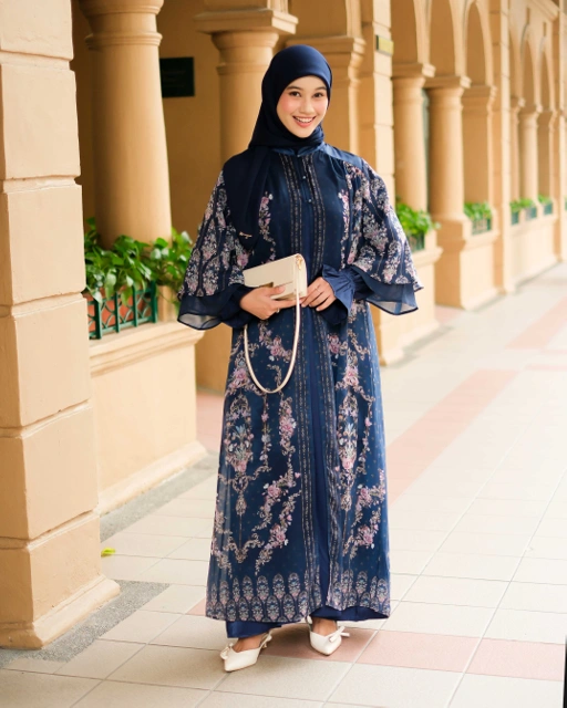 Image of Osana Dress - Navy